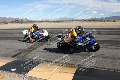 media/Nov-16-2025-Race Pace (Sun) [[8c5fa54630]]/Non Verified Riders (1st 20 Minutes)/3-Turn 3 Inside (11am)/